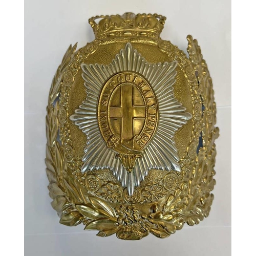 1414 - HOUSEHOLD CAVALRY HELMET PLATE