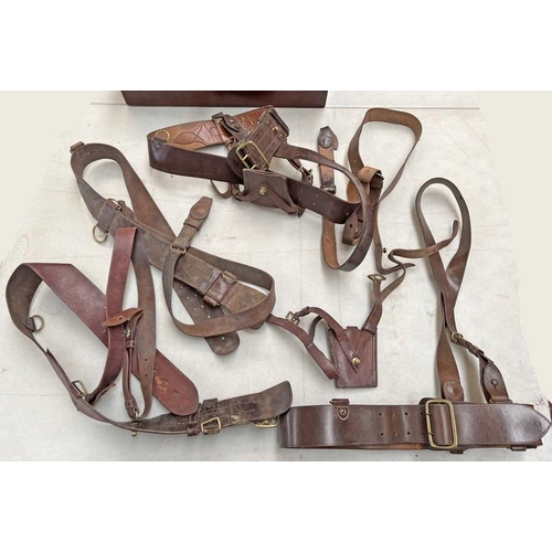 1519 - VARIOUS LEATHER SAM BROWNE BELTS