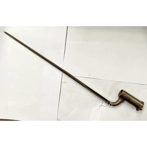 1523 - BROWN BESS SOCKET BAYONET WITH 42.5CM LONG BLADE WITH VARIOUS MARKINGS, 52.5CM LONG OVERALL