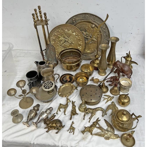 1552 - SELECTION OF METAL WARE TO INCLUDE FIRE IRONS, KETTLE, & PNS, EMBOSSED BRASS DISH WITH MINING SCENE,... 