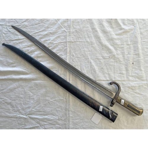 1561 - FRENCH GRAS BAYONET WITH 57 CM LONG BLADE WITH SPINE DATED 1873 WITH ITS ASSOCIATED SCABBARD