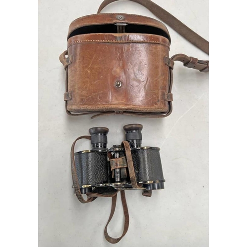 1668 - WW1 ERA BRITISH MILITARY WATSON & SONS 1913 BINOCULARS IN CASE, MARKED CASE NO.3 PRISMATIC BINOCULAR... 