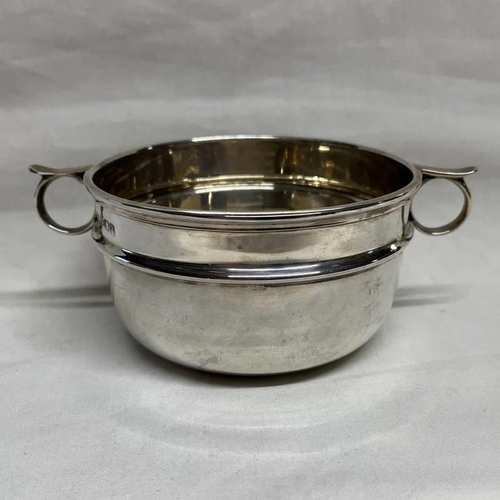 203 - SILVER 2-HANDLED NUT DISH BY CHARLES BOYTON & SON, LONDON 1911 - 150G