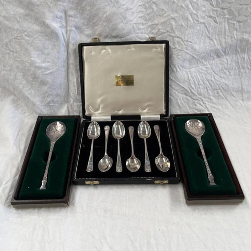 303 - CASED SET OF 6 SILVER TEASPOONS & 2 BOXED SILVER CHRISTMAS SPOONS - 130G WEIGHABLE SILVER