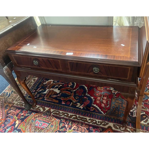 5314 - MAHOGANY CABINET WITH LIFT UP LID ON SHAPED SUPPORTS