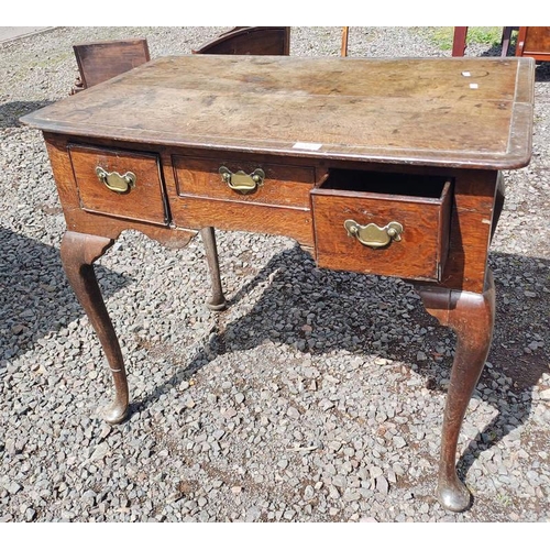 5442 - 19TH CENTURY OAK LOW BOY WITH 3 DRAWERS ON QUEEN ANNE SUPPORTS