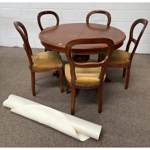 5459 - MAHOGANY CIRCULAR TABLE WITH CENTRE LEAF ON PEDESTAL WITH SET OF 5 MAHOGANY CHAIRS ON SHAPED SUPPORT... 