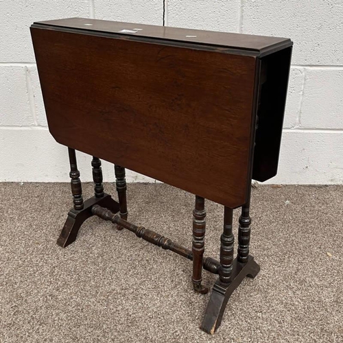 5516 - LATE 19TH CENTURY MAHOGANY SUTHERLAND TABLE