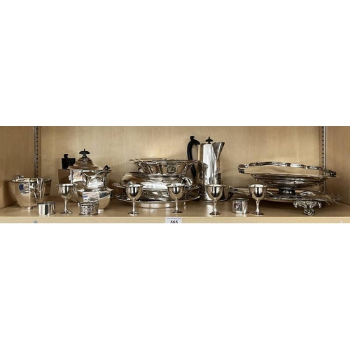 SELECTION OF SILVER PLATED WARE INCLUDING TEASET, ENTREE DISH, CIRCULAR ...