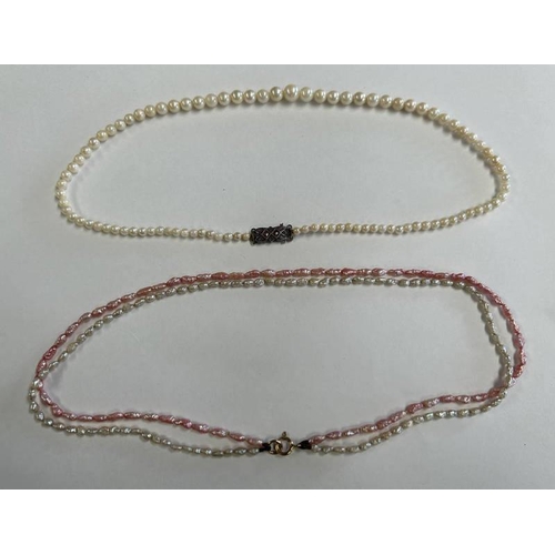 6 - PINK & WHITE PEARL DOUBLE STRAND NECKLACE ON 9CT GOLD CLASP & A GRADUATED PEARL NECKLACE ON A STERLI... 