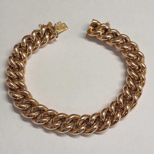 65 - EARLY 20TH CENTURY 15CT GOLD CURB LINK BRACELET - 20CM LONG, 29.7G