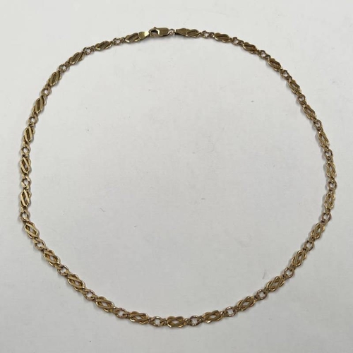 8 - 9CT GOLD FLAT LINK CHAIN NECKLACE - 46CM LONG, 11.7G