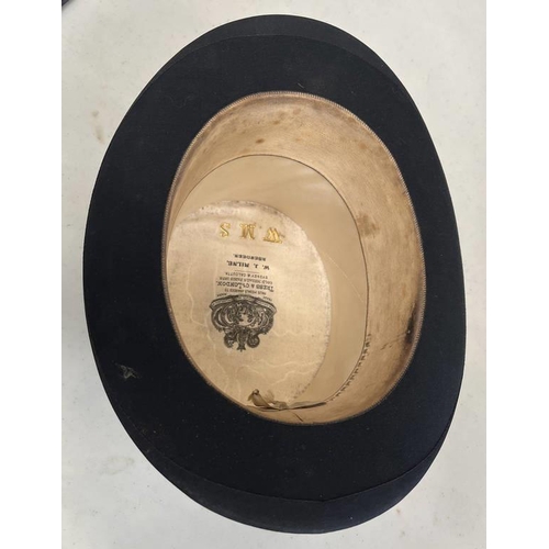 1373 - TRESS & CO. LONDON, W J MILNE ABERDEEN TOP HAT (15CM EAR TO EAR & 19CM FRONT TO BACK) WITH LEATHER C... 