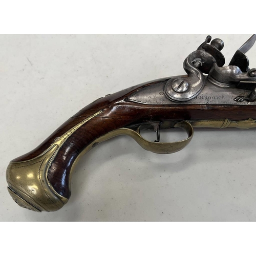 1498 - 18TH CENTURY FLINTLOCK OFFICERS PISTOL BY BENJAMIN BROOKE LONDON, 22CM LONG STEEL BARREL FAINTLY ENG... 