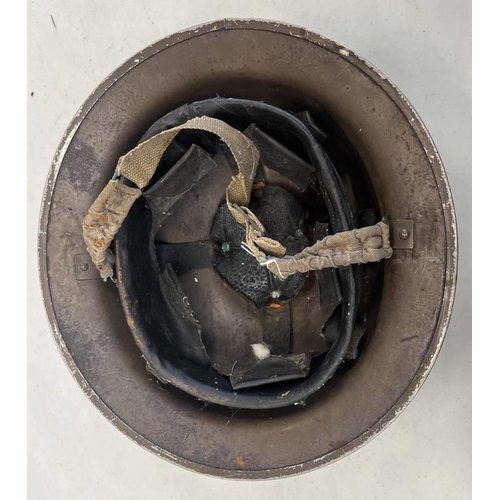 1626 - BRITISH WW2 1930'S BRODIE HELMET WITH LINER & CHIN STRAP, SHELL STAMPED WITH DATE (193?)