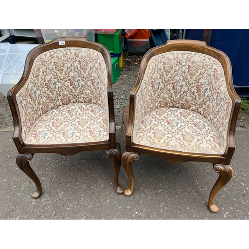 270 - PAIR OF EARLY 20TH CENTURY MAHOGANY FRAMED TUB CHAIRS ON DECORATIVE QUEEN ANNE SUPPORTS.