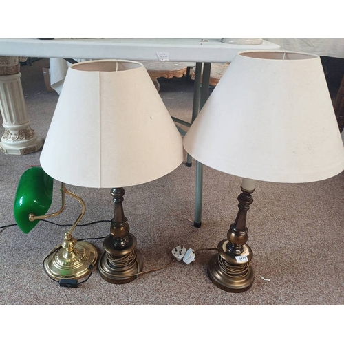 3417 - BRASS DESK LAMP & 2 METAL TABLE LAMPS & SHADES