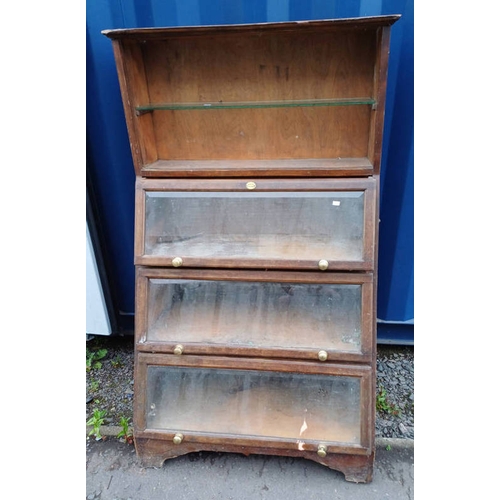 346 - EARLY 20TH CENTURY MAHOGANY SHOP DISPLAY CABNIET WITH OPEN GLASS SHELF OVER 3 GRADUATED DRAWERS WITH... 