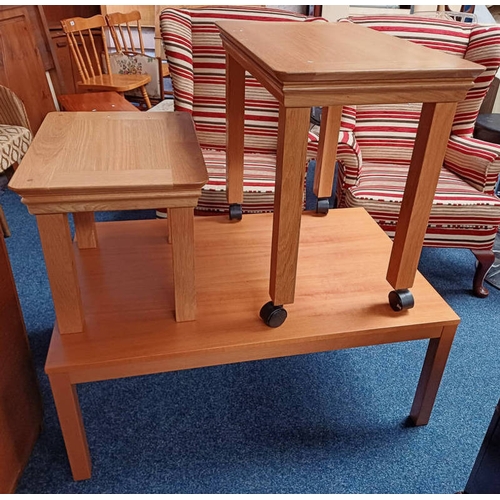 46 - NEST OF 2 OAK TABLES & RECTANGULAR COFFEE TABLE