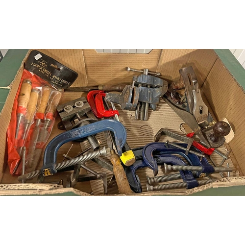 6093 - TOOLS TO INCLUDE CHISELS, RECORD NO 4 PLANE, CLAMPS ETC.