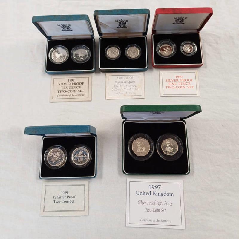 SELECTION OF VARIOUS SILVER PROOF COIN SETS TO INCLUDE 1989 £2 TWO-COIN ...