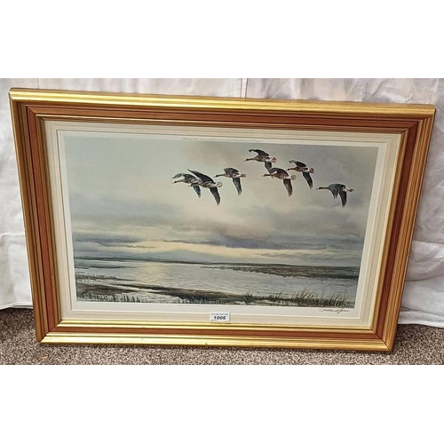 1006 - ROLAND GREEN,  WHITE FRONTED GEESE SIGNED IN PENCIL, LABEL TO REVERSE GILT FRAMED PRINT 37 X 55 CM