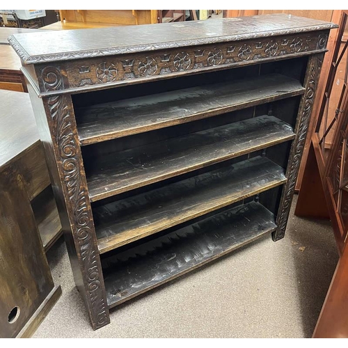 114 - 19TH CENTURY OAK BOOKCASE WITH 3 FITTED SHELVES & CARVED DECORATION, HEIGHT 122CM