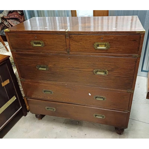 50 - 19TH CENTURY BRASS BOUND TEAK CAMPAIGN CHEST OF 2 SHORT OVER 3 LONG DRAWERS ON TURNED SUPPORTS WITH ... 