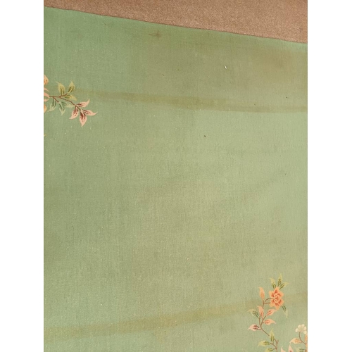 189 - LARGE CHINESE CARPET WITH GREEN & PINK FLORAL PATTERN