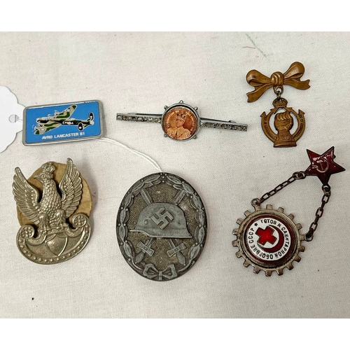 1104 - WW2 GERMAN WOUND BADGE MARKED 30 TO REAR, CCCP BADGE, EDWARD VIII BADGE ETC.