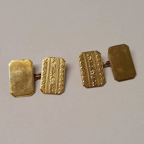 280 - PAIR OF 9CT GOLD RECTANGULAR CUFFLINKS - 5.4G