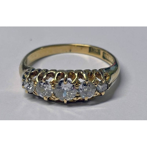 290 - 18CT GOLD 5-STONE DIAMOND SET RING IN SCROLL MOUNT, THE CENTRE STONE APPROX. 0.22 CARATS, RING SIZE ... 