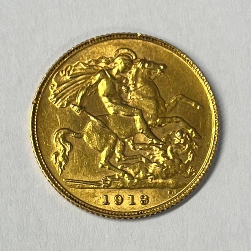 323 - GEORGE V 1913 HALF SOVEREIGN