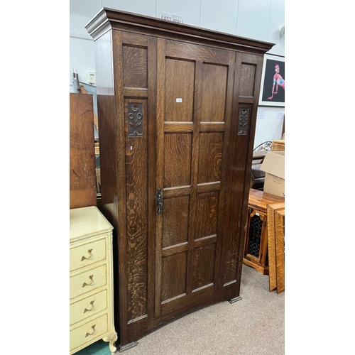 5033 - EARLY 20TH CENTURY OAK SINGLE DOOR HALL WARDROBE, 205CM TALL X 117CM WIDE