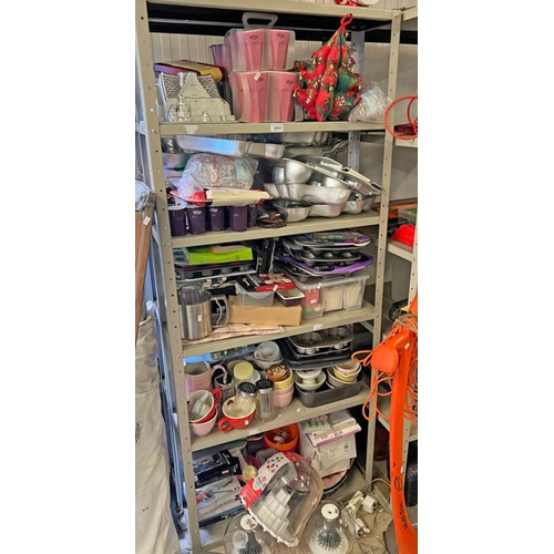 6051 - SELECTION OF VARIOUS KITCHENALIA AND BAKERY RELATED ITEMS OVER ONE SHELVING UNIT