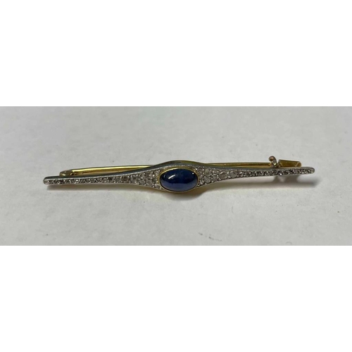 118 - ART DECO CABOCHON SAPPHIRE & ROSE CUT DIAMOND BAR BROOCH - 5CM LONG