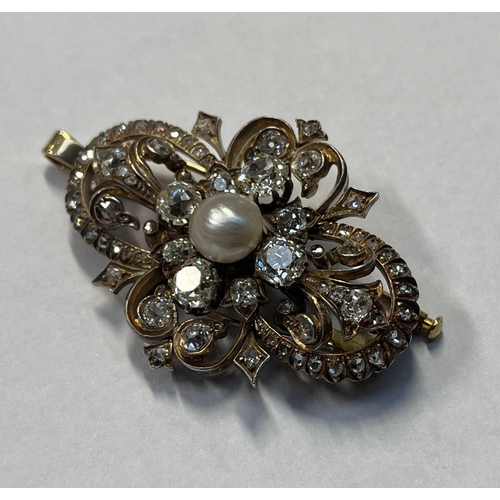 350 - DIAMOND AND CULTURED PEARL SET BROOCH PENDANT,THE CENTRALLY SET PEARL WITHIN A SURROUND OF CUSHION, ... 