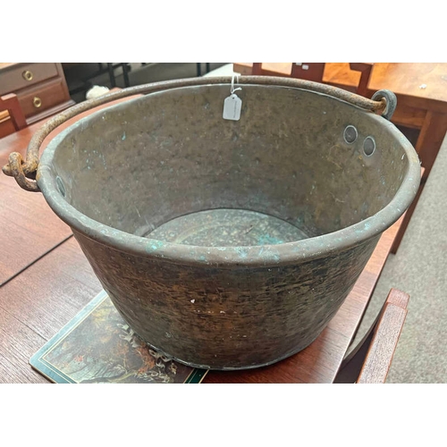 1299 - LARGE BRASS POT WITH IRON HANDLE, 54CM ACROSS