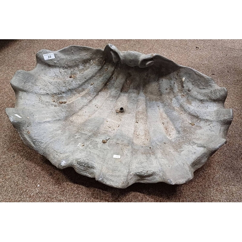 23 - METAL OYSTER FOUNTAIN. 72 CM WIDE