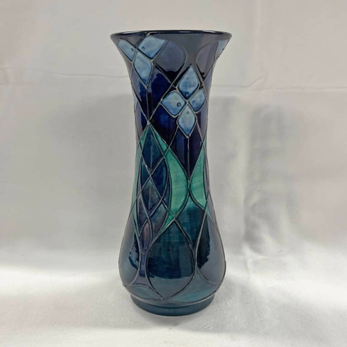 3033 - MOORCROFT LATTICE DESIGN VASE WITH GREEN IMPRESSED MARKS, 21CM TALL