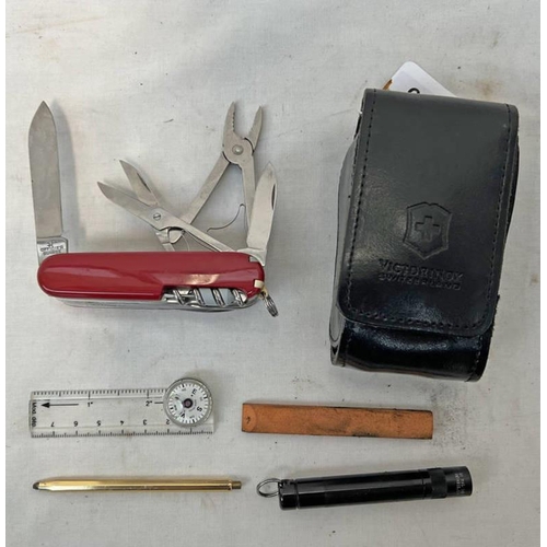 1015 - VICTORINOX MULTI TOOL WITH CARRY CASE, 15 TOOLS IN ONE, COMES WITH CARRY POUCH, TORCH, COMPASS, SHAR... 