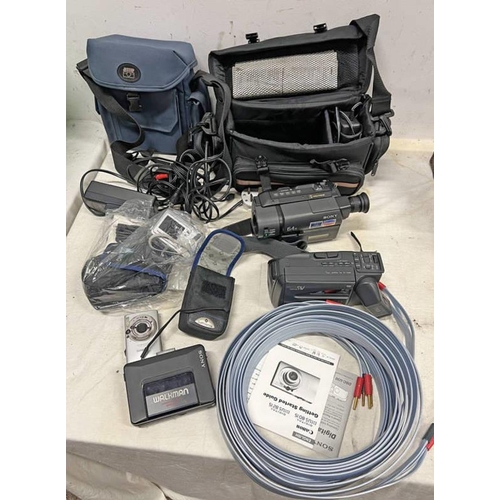 1289A - SONY HANDYCAM VISION VIDEO 8XR IN CASE, SPEAKER WIRE, JESSOPS BAG, FUJIX-8 VIDEO CAMERA ETC