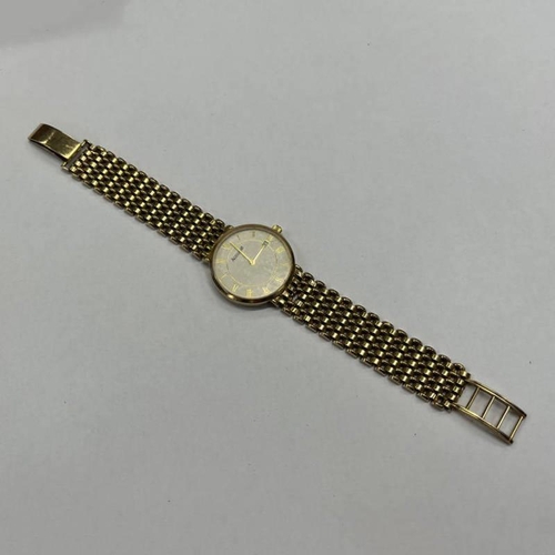 15 - 9CT GOLD ACCURIST WRISTWATCH ON A 9CT GOLD BRACELET - 44.9G