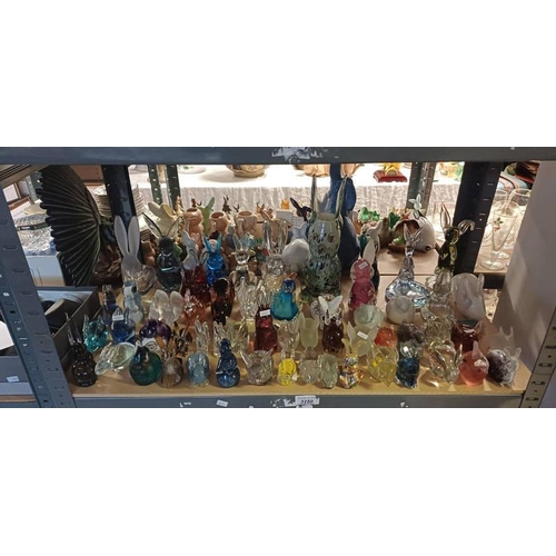 3250 - QUANTITY OF VARIOUS GLASS RABBIT FIGURES