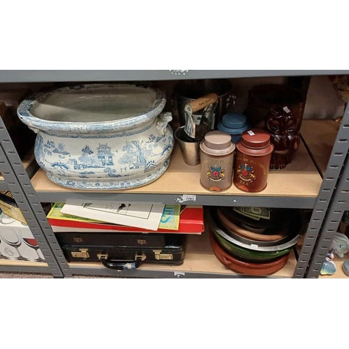 3263 - SELECTION OF VARIOUS ITEMS INCLUDING BLUE & WHITE PORCELAIN FOOT BATH, LEATHER BRIEFCASES, CHAMPAGNE... 