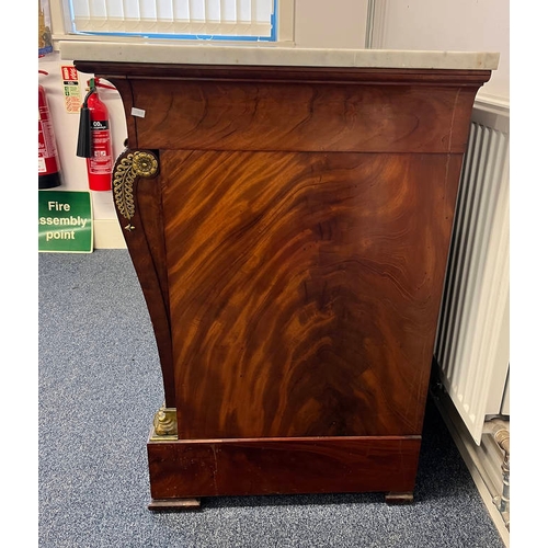 1 - 19TH CENTURY MARBLE TOPPED CONTINENTAL MAHOGANY COMMODE IN THE EMPIRE STYLE WITH 3 LONG DRAWERS & DE... 