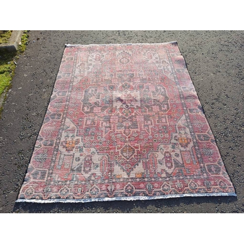 2130 - WASHED RED GROUND WOVEN PERSIAN HERIZ RUG WITH TRADITIONAL DESIGN  199CM X 159CM