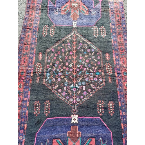 2136 - THICK PILE HAND WOVEN PERSIAN NAVAN VILLAGE RUG 301CM X 141CM