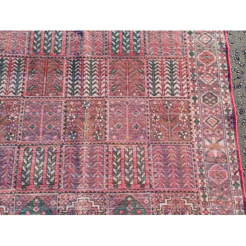 2142 - HAND WOVEN FULL WALL PILE PERSIAN BAKTIA CARPET WITH TRADITIONAL PERSIAN PANEL DESIGN 292CM X 200CM