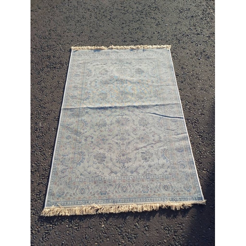 2148 - FULL PILE KASHMIR RUG WITH ALL OVER ZIEGLER FLORAL DESIGN 172 X 116CM